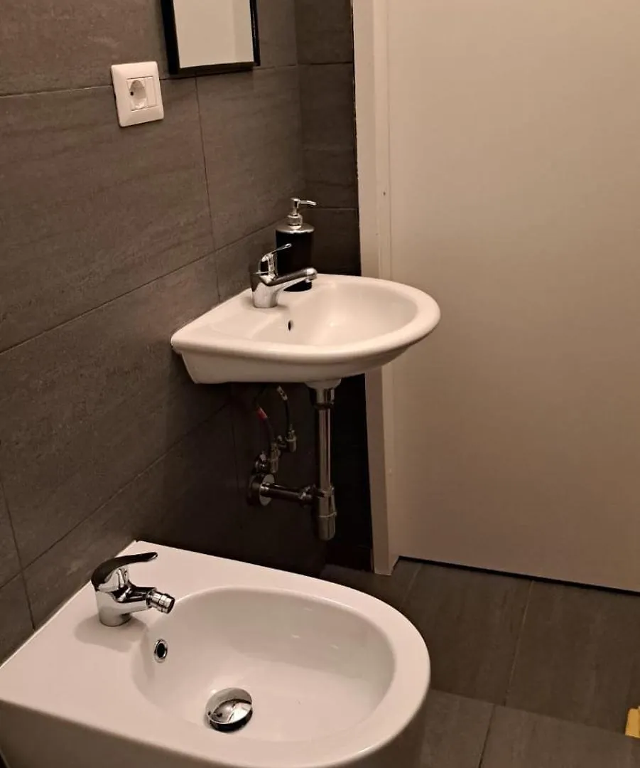 Crociferiholidayhome كاتانيا بيت للعطل